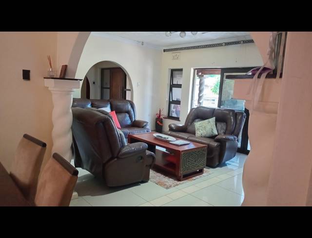 4 BEDROOM HOUSE FOR SALE IN HILLARY